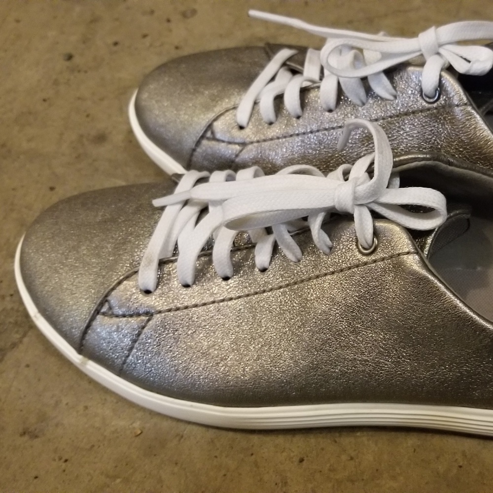 Cole haan woman shoes 9